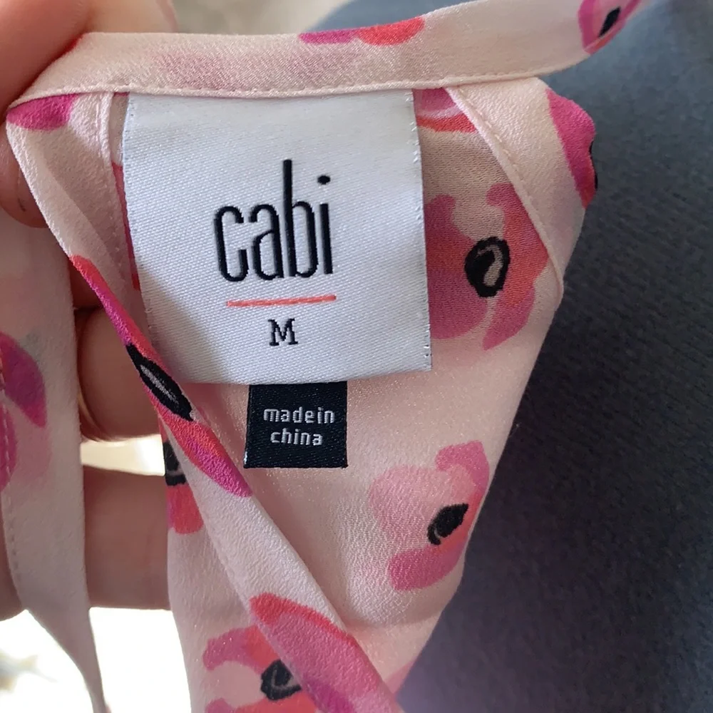❌SOLD❌Cabi Floral Pink Tank Top - Picture 6 of 6